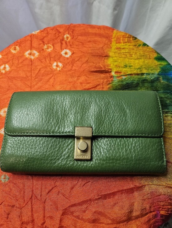 Dkny Handbags - DKNY Vintage Green Pebbled Leather Snap-Flap Wallet With Minor Imperfections